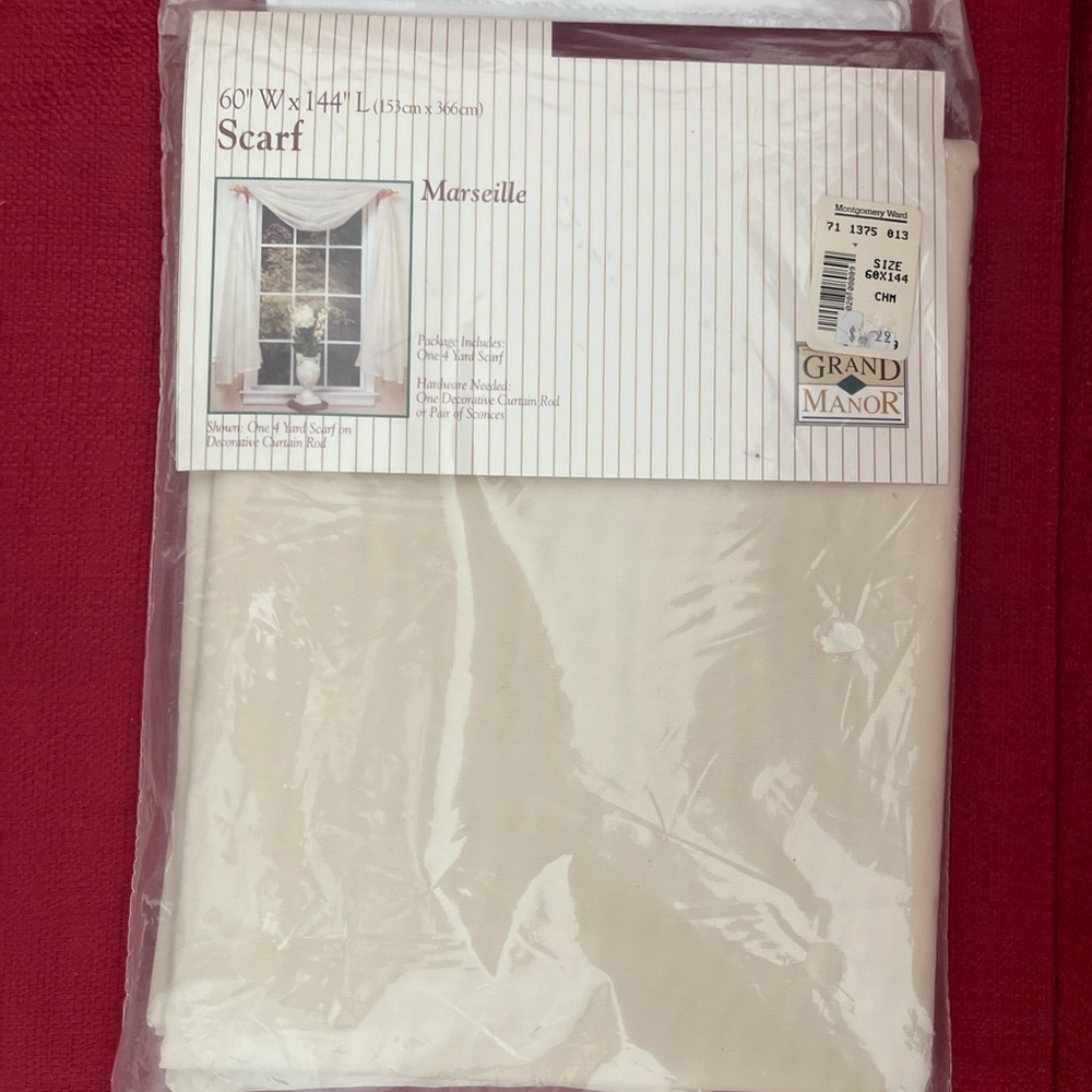 Vintage Montgomery Ward Grand Manor Marseille Curtain Scarf 60” x 144” NOS